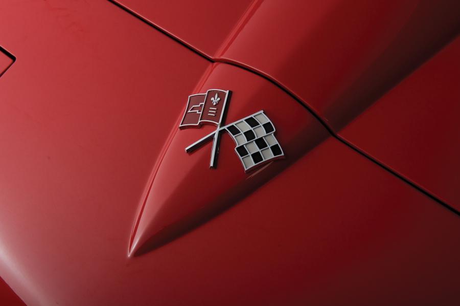  Chevrolet Corvette 327/365 Coupe 1965 года  (фото 5 из 8)
